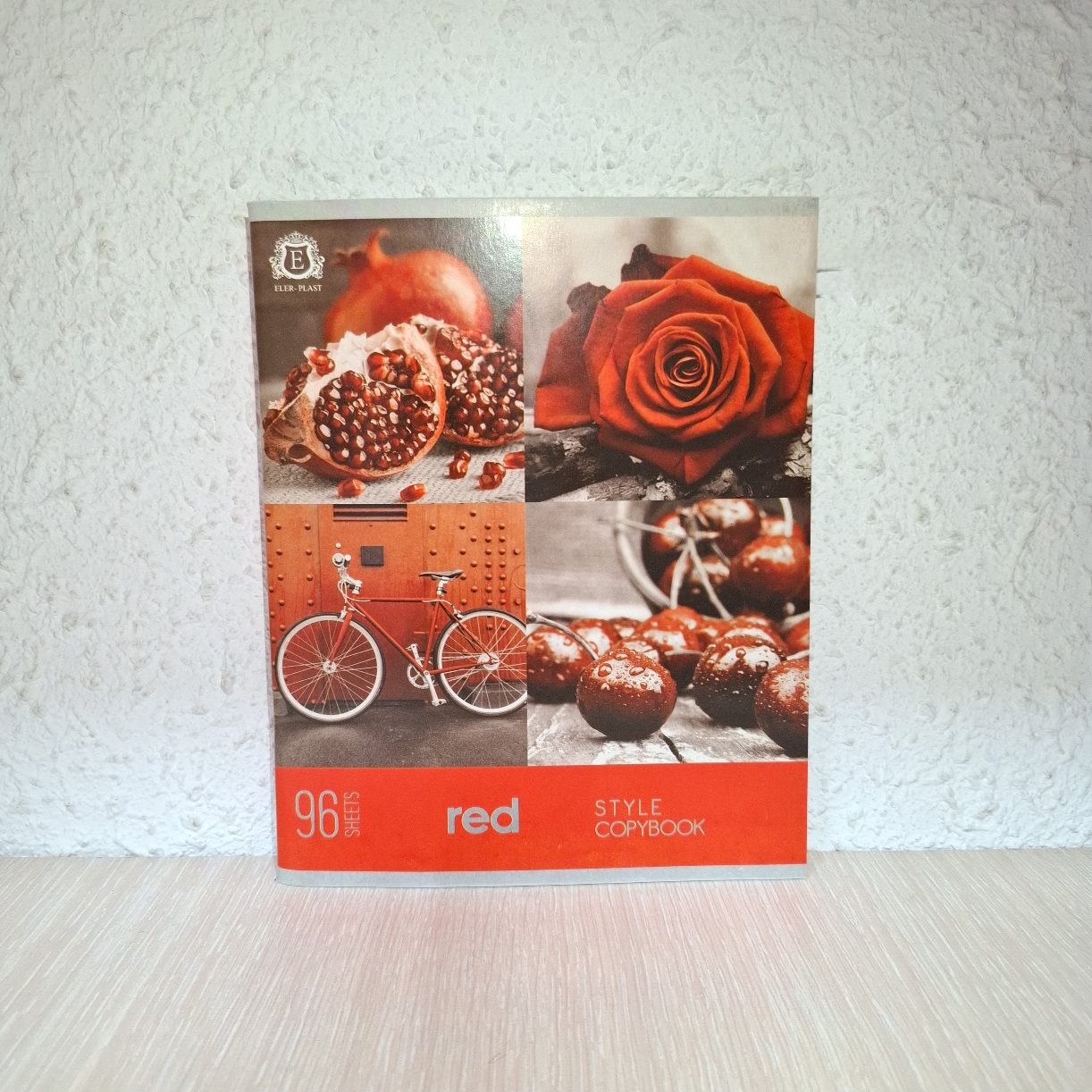 Тетрадь общая Red 96 листов